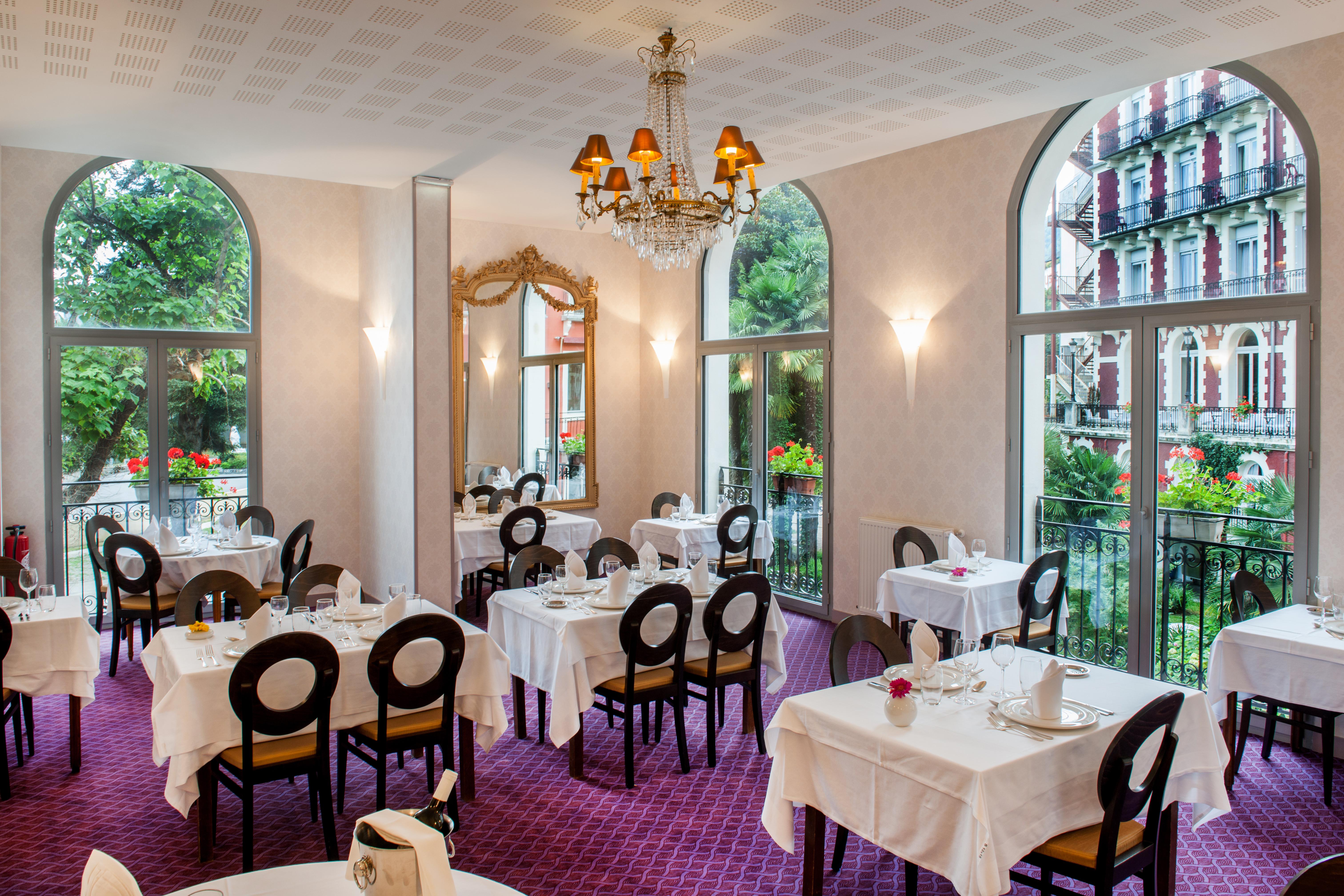 Grand Hôtel Gallia&Londres Spa NUXE Lourdes Esterno foto